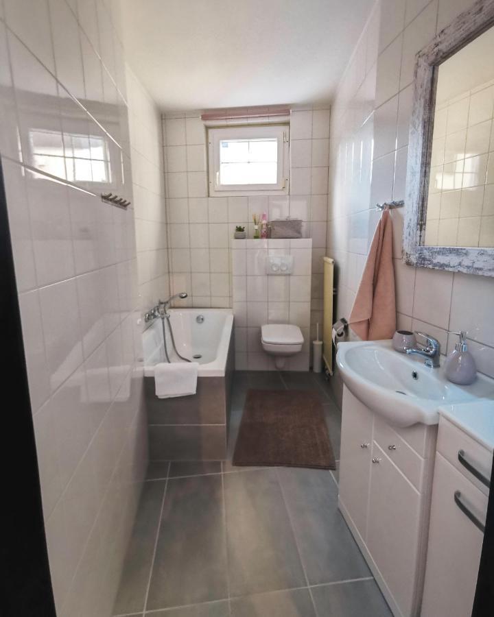 Solarberg Apartment Андермат Екстериор снимка
