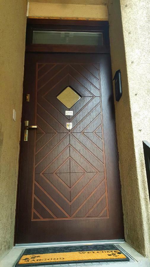 Solarberg Apartment Андермат Екстериор снимка